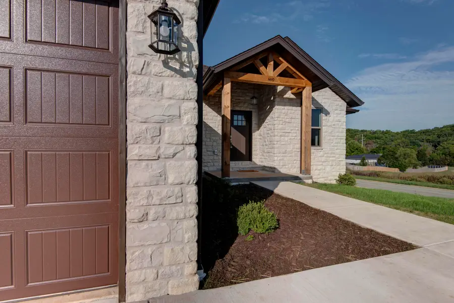 4449 N Toby Avenue, Springfield, MO 65803 - Image #2