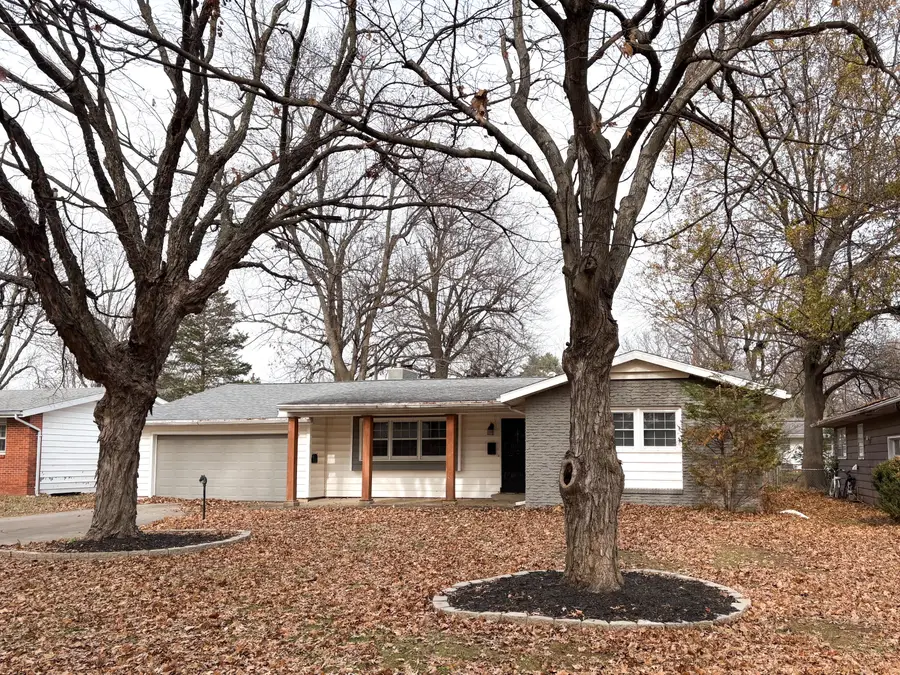 2011 E Rosebrier Street, Springfield, MO 65804 - Image #2