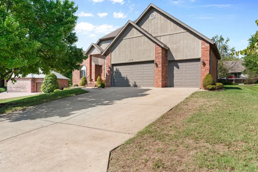 1115 N Chelmsworth Lane, Springfield, MO 65802 - Image #3