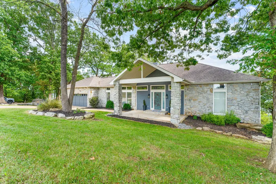 475 Cambridge Drive, Blue Eye, MO 65611 - Image #2