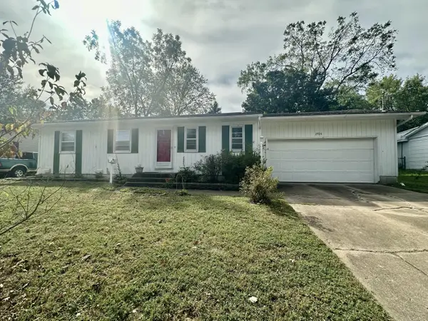 2926 E Lombard Street, Springfield, MO 65802