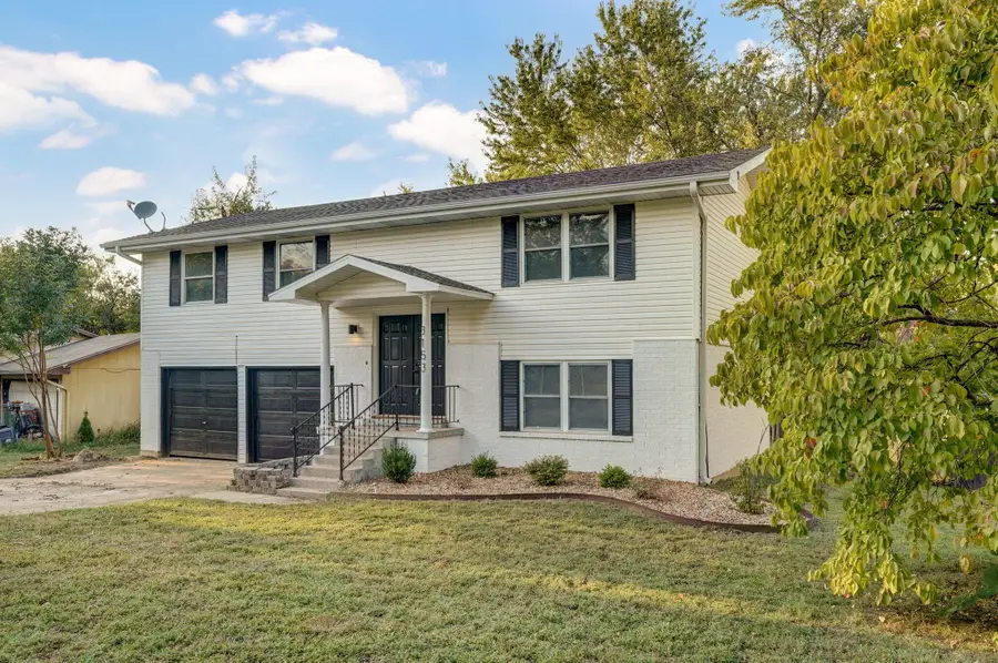 3153 W Winchester Road, Springfield, MO 65807 - Image #2
