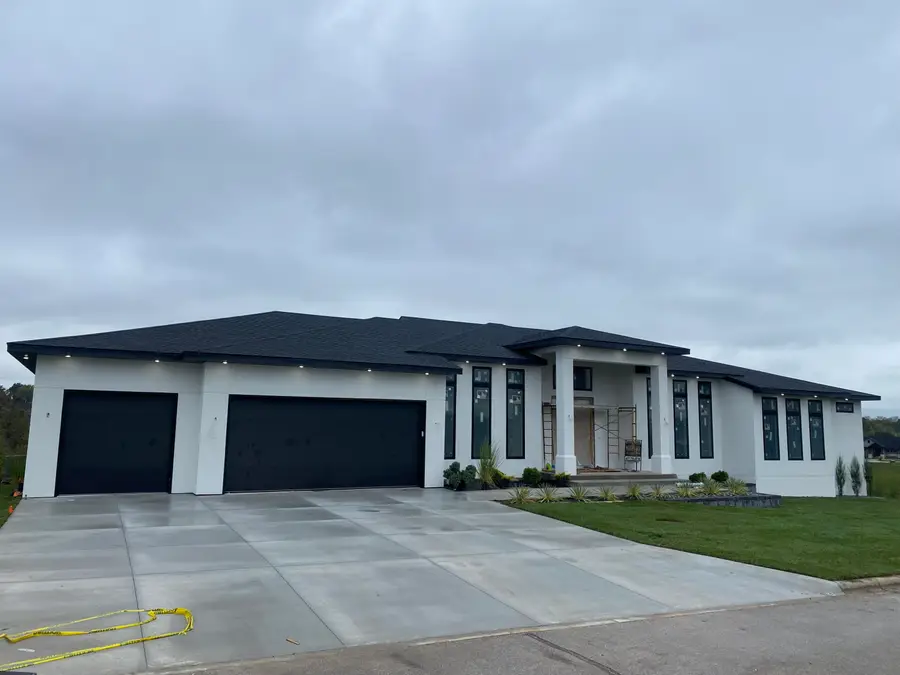 813 W Regello Drive, Nixa, MO 65714 - Image #3