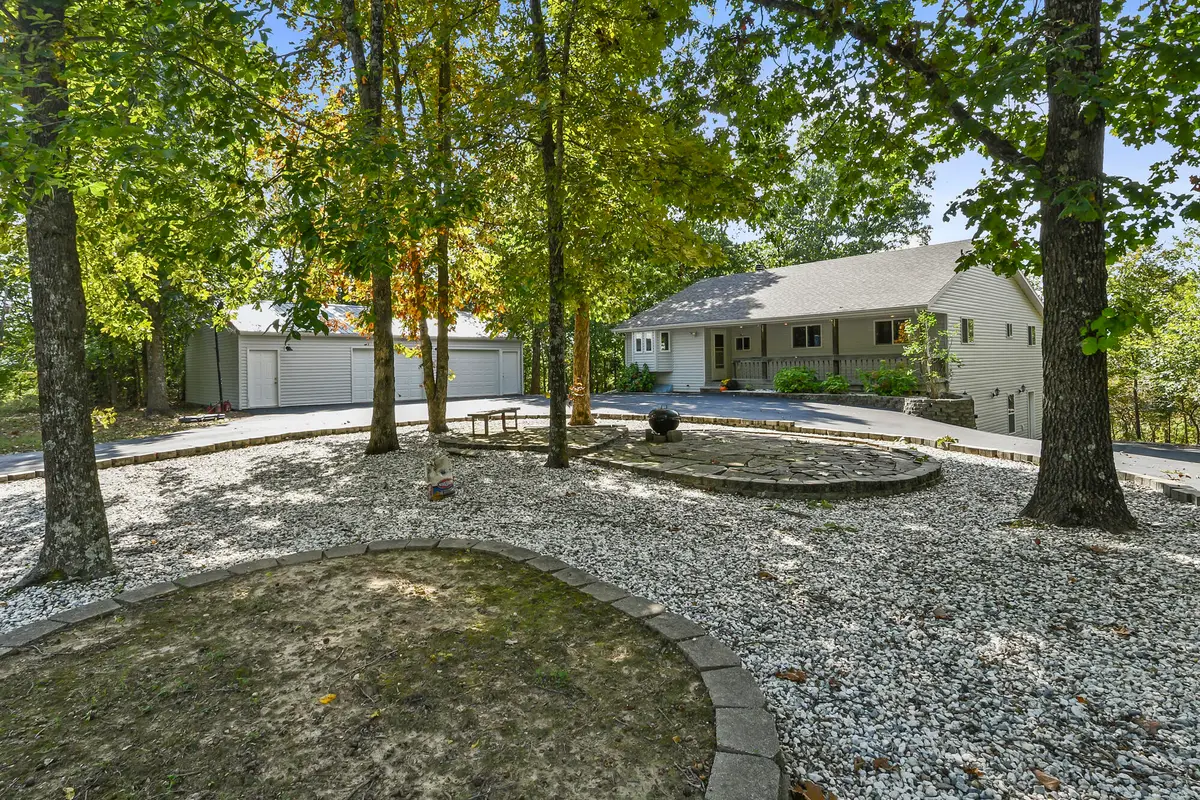 185 Ravenhill Drive, Highlandville, MO 65669 - Image #1