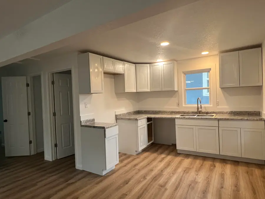 285 Recreation Avenue, Rockaway Beach, MO 65740 - Image #3