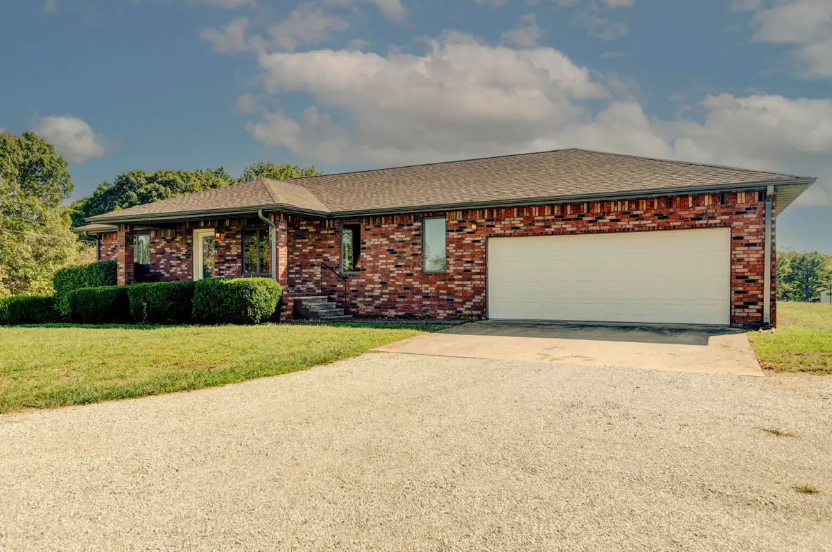 7893 State Highway V, Galena, MO 65656 - Image #1