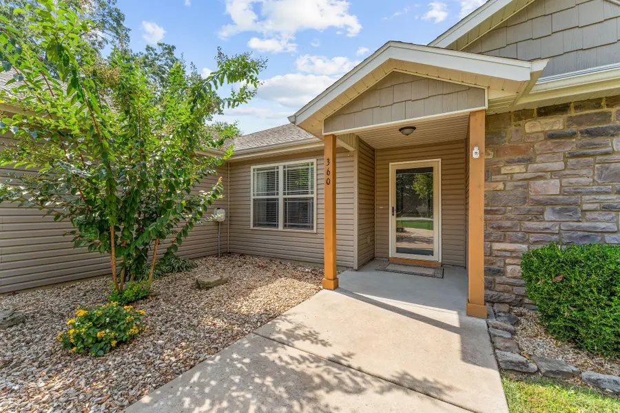 360 Lakeland Avenue, Hollister, MO 65672 - Image #3