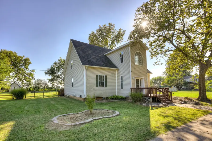 329 South St Street, Stark City, MO 64866 - Image #3