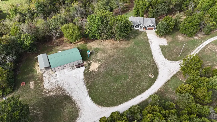 2373 E 540th Road, Buffalo, MO 65622 - Image #2