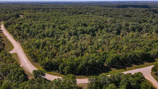 000 Winchester Ridge Road, Tunas, MO 65764