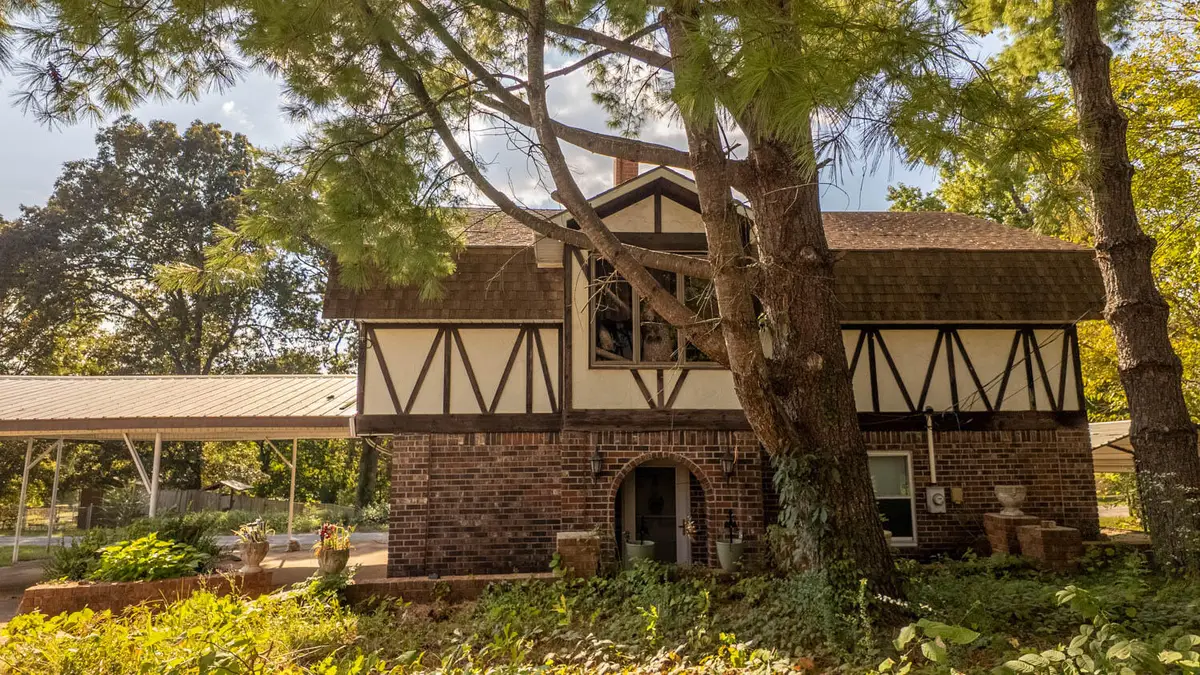 000 S 6th Street, Thayer, MO 65791 - Image #1