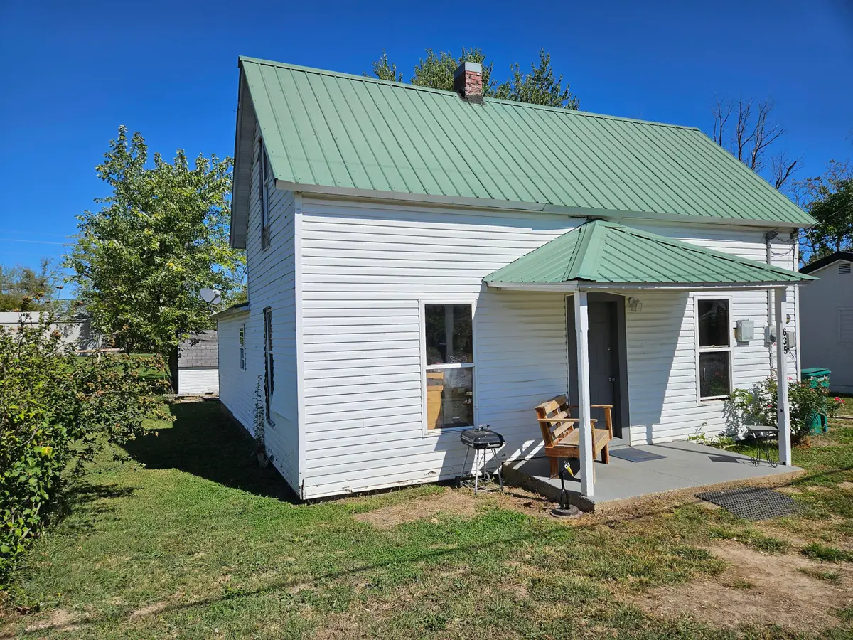 635 W North Street, Mountain Grove, MO 65711 - Image #1