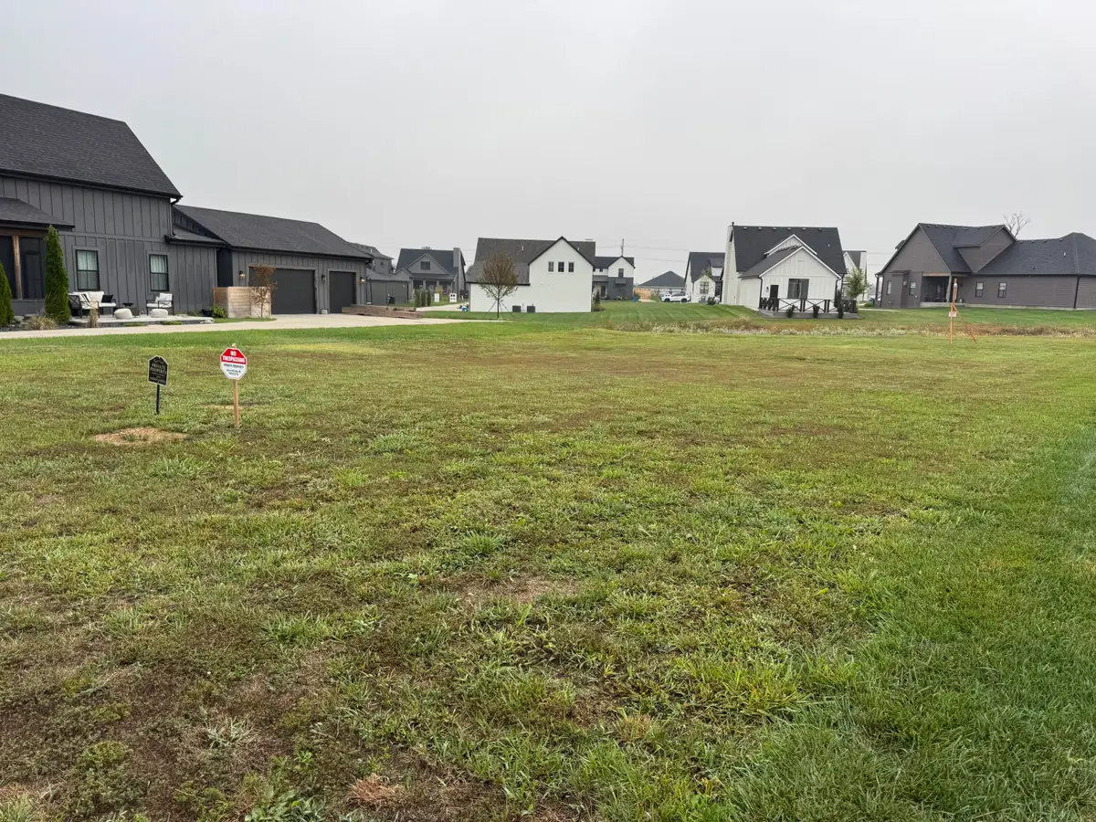 952 E Valley Trail Drive, Republic, MO 65738 - Image #1