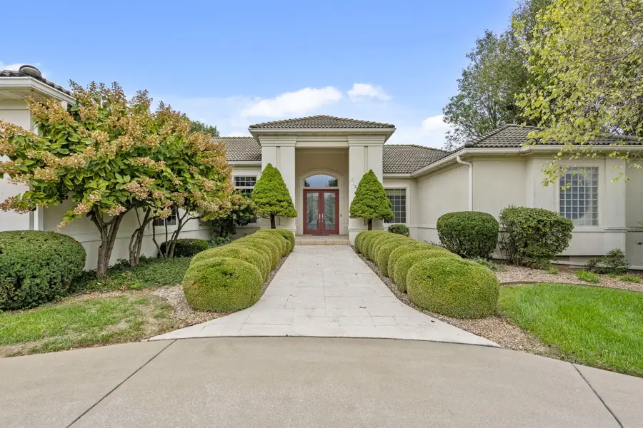 5364 S Castlebay Drive, Springfield, MO 65809 - Image #2