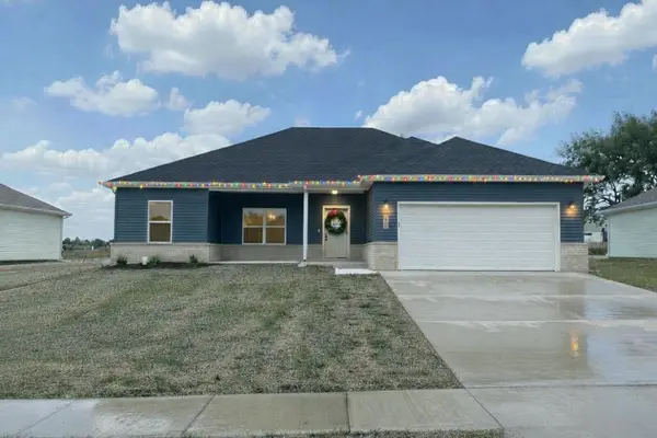 1753 Cash Drive, Mt Vernon, MO 65712