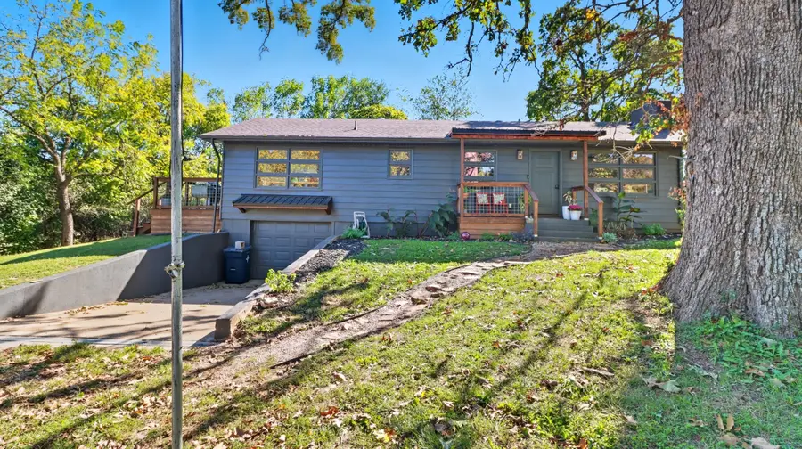 2416 Gleghorn Street, West Plains, MO 65775 - Image #2