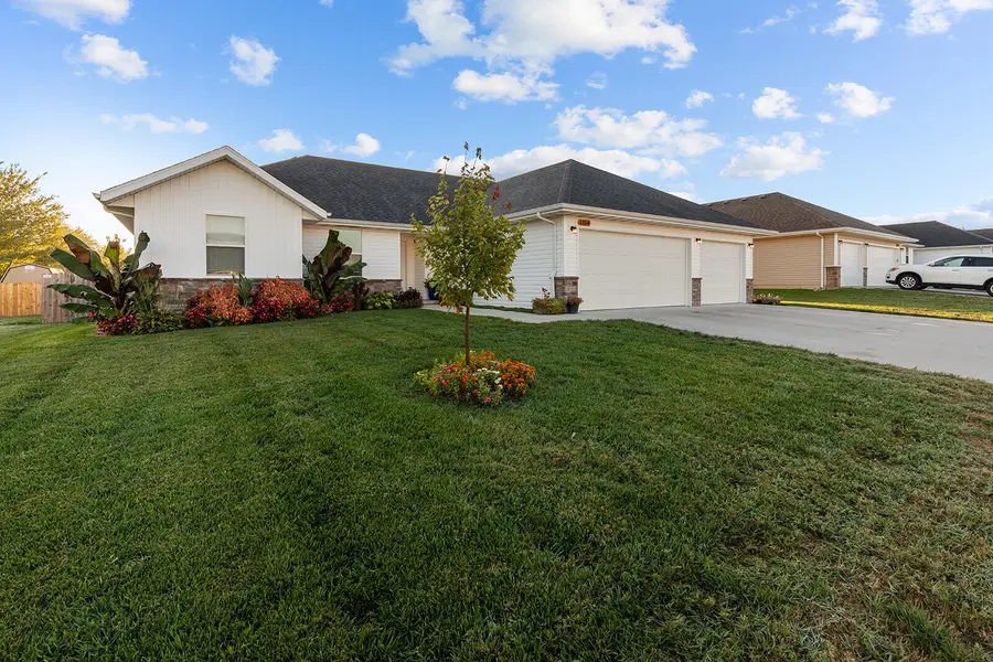 1354 S Olde Savannah Avenue, Republic, MO 65738 - Image #3