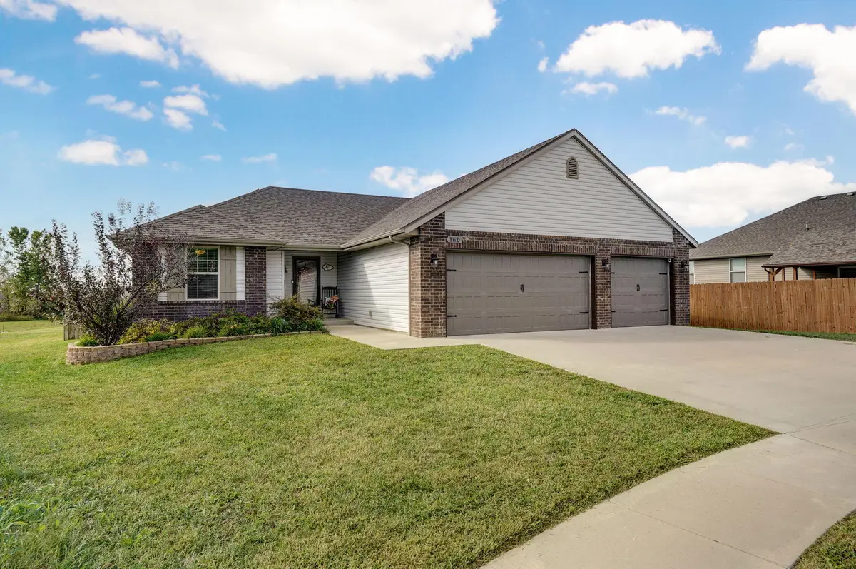 160 W Brittany Court, Republic, MO 65738 - Image #1