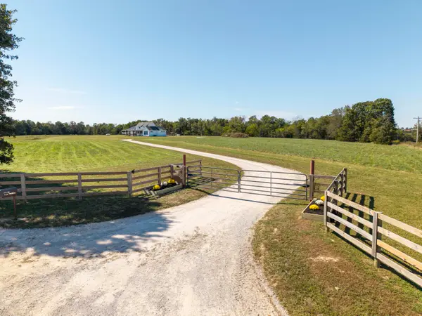 1125 Vermule Road, Billings, MO 65610