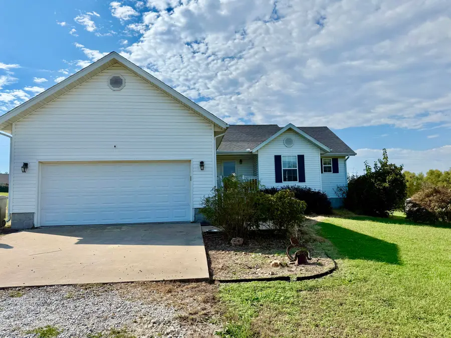 9815 County Lane 190, Carthage, MO 64836 - Image #2