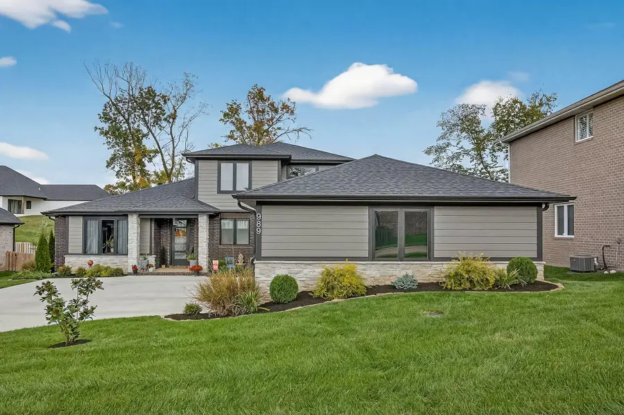 989 E Siler Parkway, Springfield, MO 65810 - #2