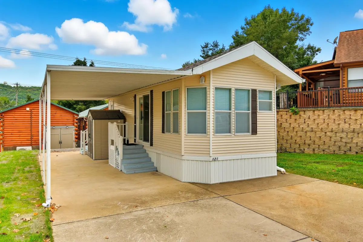 121 Valley Way, Hollister, MO 65672 - Image #1