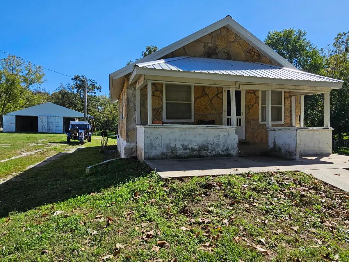 20419 Unicorn Road, Fairview, MO 64842 - Image #1