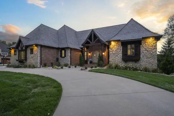 5613 S Dunrobin Drive, Springfield, MO 65809