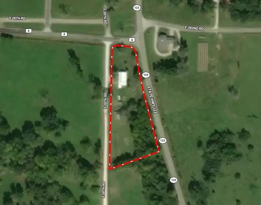 3818 S 28th Road #B, Dunnegan, MO 65640 - Image #3