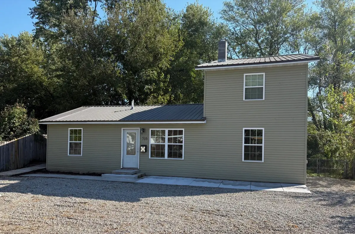 516 S Mill Street, Marshfield, MO 65706 - Image #1