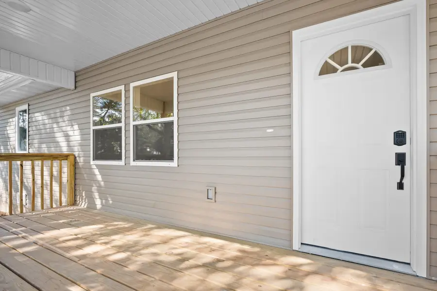 615 W Olive Street, Bolivar, MO 65613 - Image #2