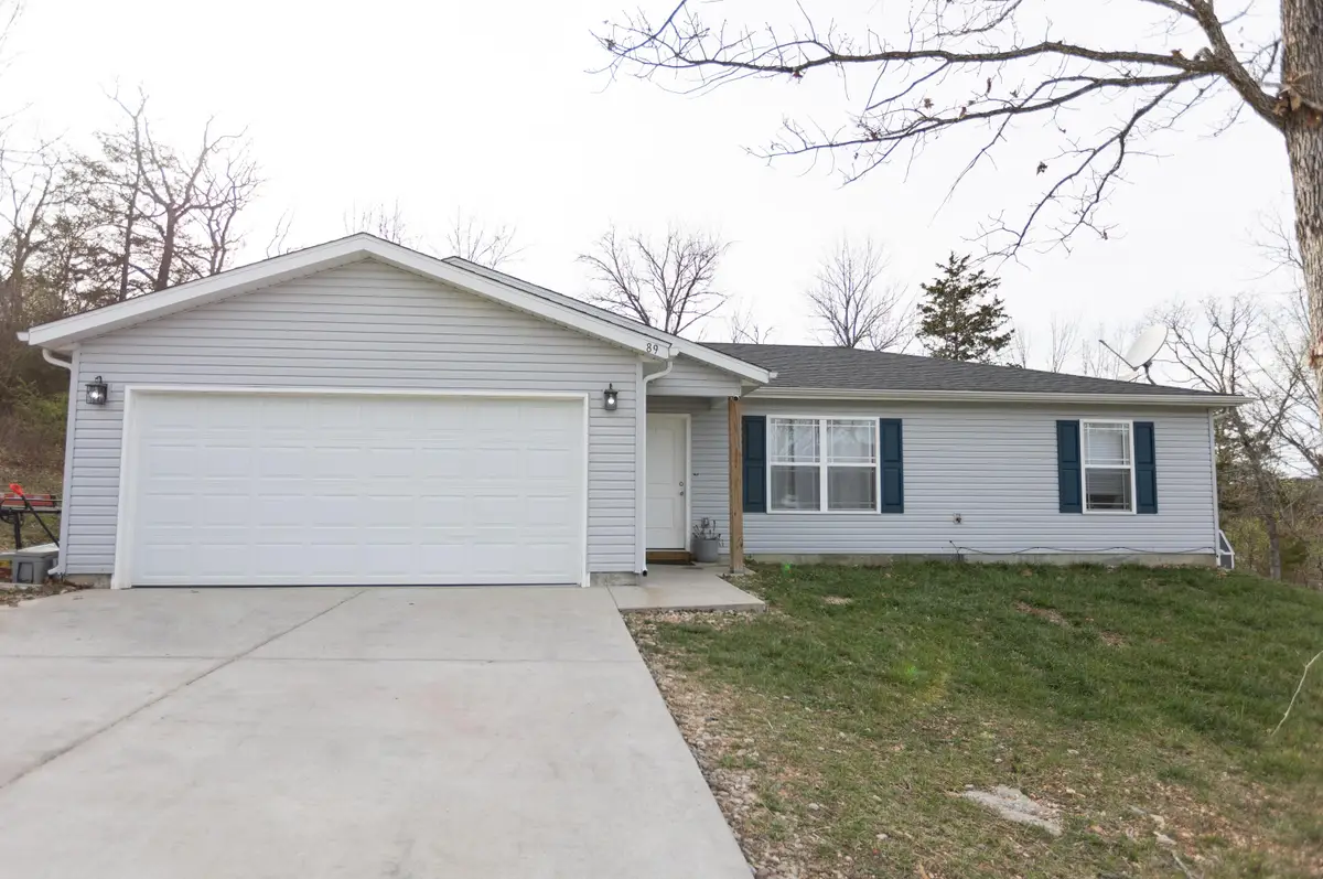 89 Romans Road, Reeds Spring, MO 65737 - Image #1