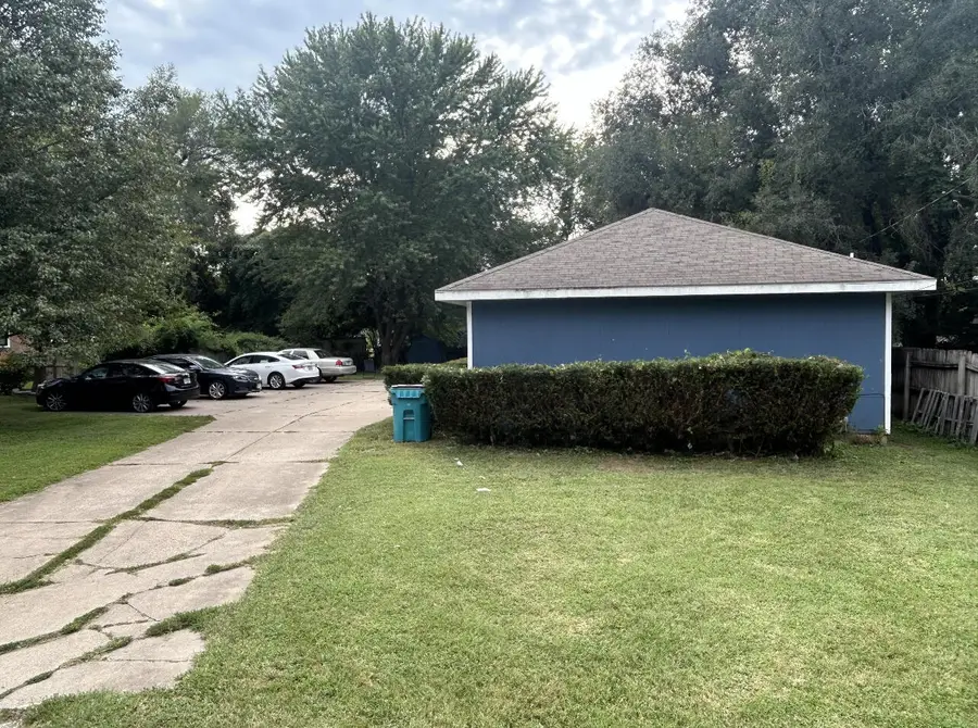 1625 N Colgate Avenue, Springfield, MO 65802 - Image #2