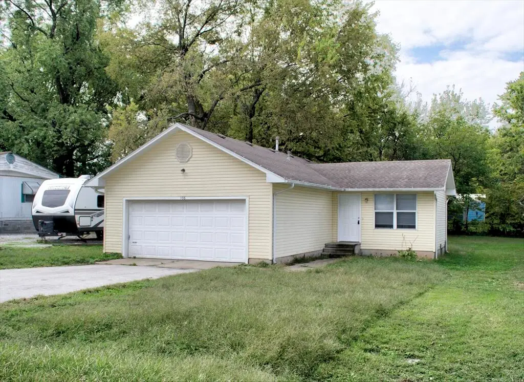 108 W Robberson Street, Willard, MO 65781 - #1