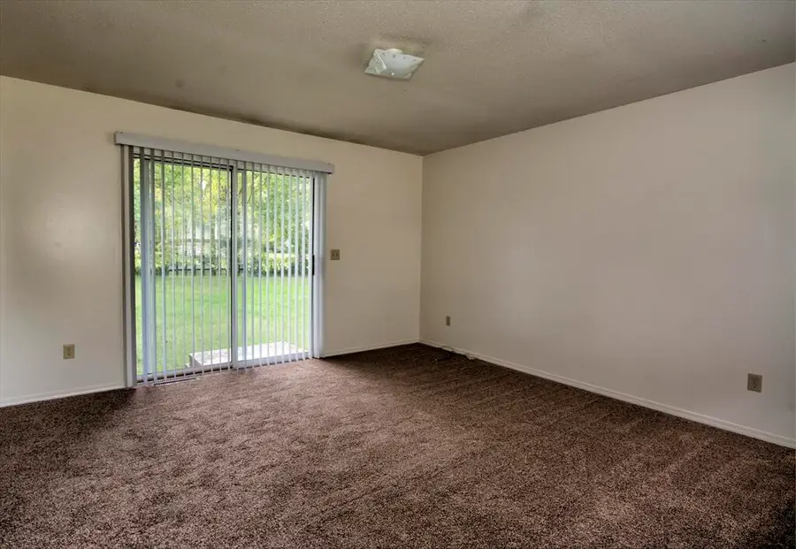 108 W Robberson Street, Willard, MO 65781 - #2