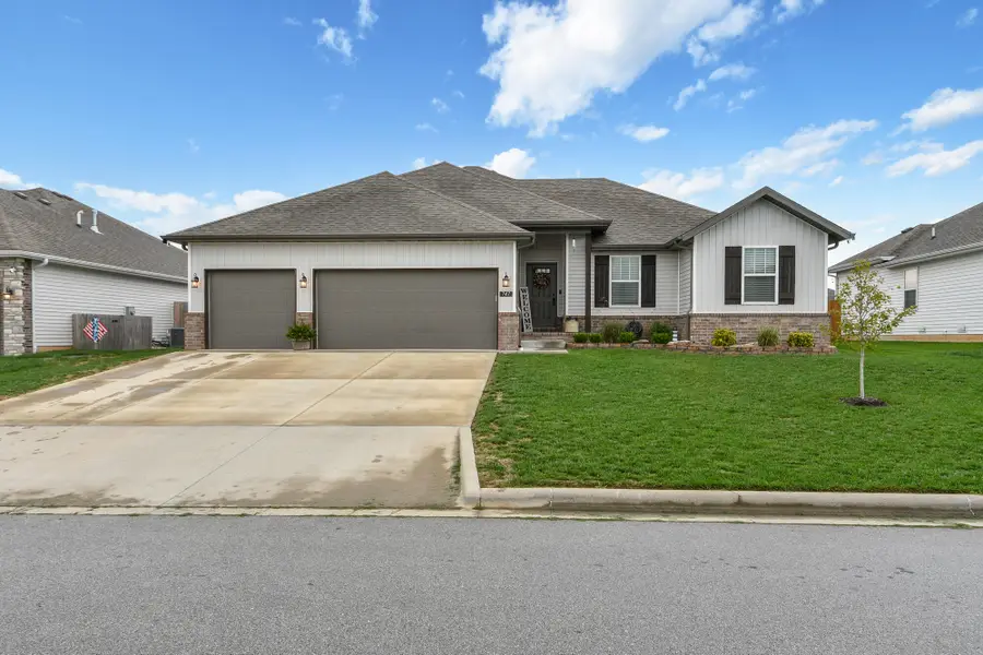 747 N Glenwood Avenue, Republic, MO 65738 - Image #3