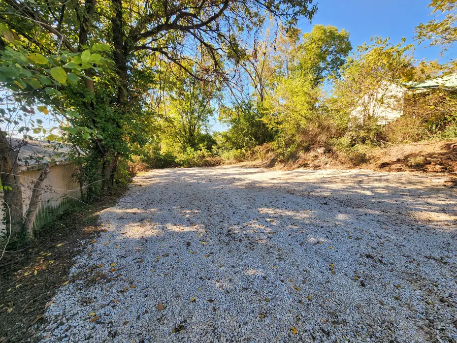 813 Washington Avenue, West Plains, MO 65775 - Image #2