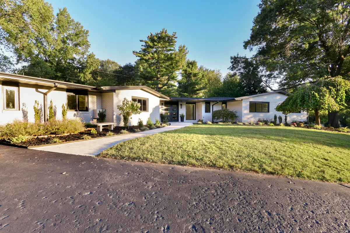 2274 S Edgewater Drive, Springfield, MO 65804 - Image #1