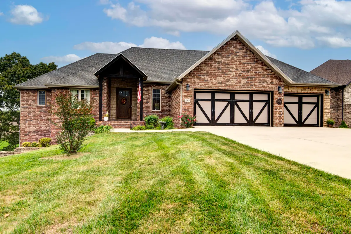 347 W Monarchwood Drive, Nixa, MO 65714 - Image #1
