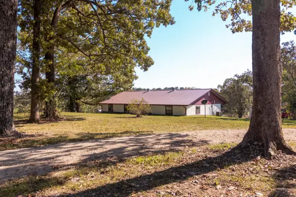 866 County Road 328, Thayer, MO 65791