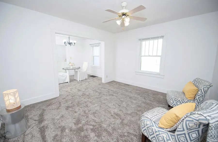 1308 E University Street, Springfield, MO 65804 - Image #2