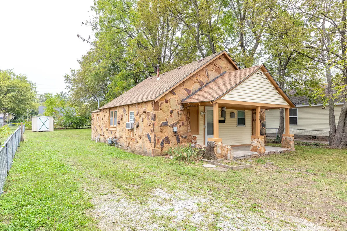 1707 W Hovey Street, Springfield, MO 65802 - Image #1