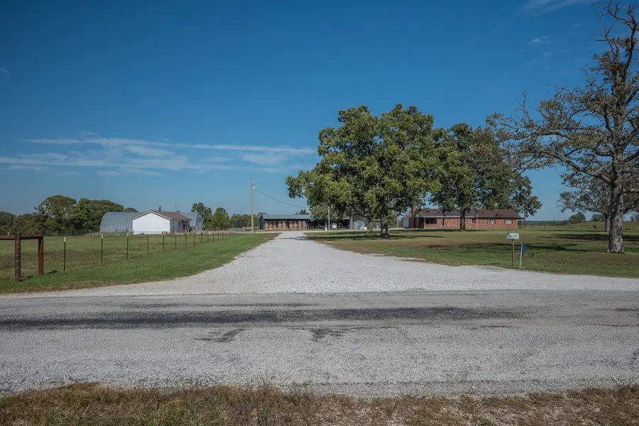 10888 Poppy Drive, Neosho, MO 64850 - Image #3