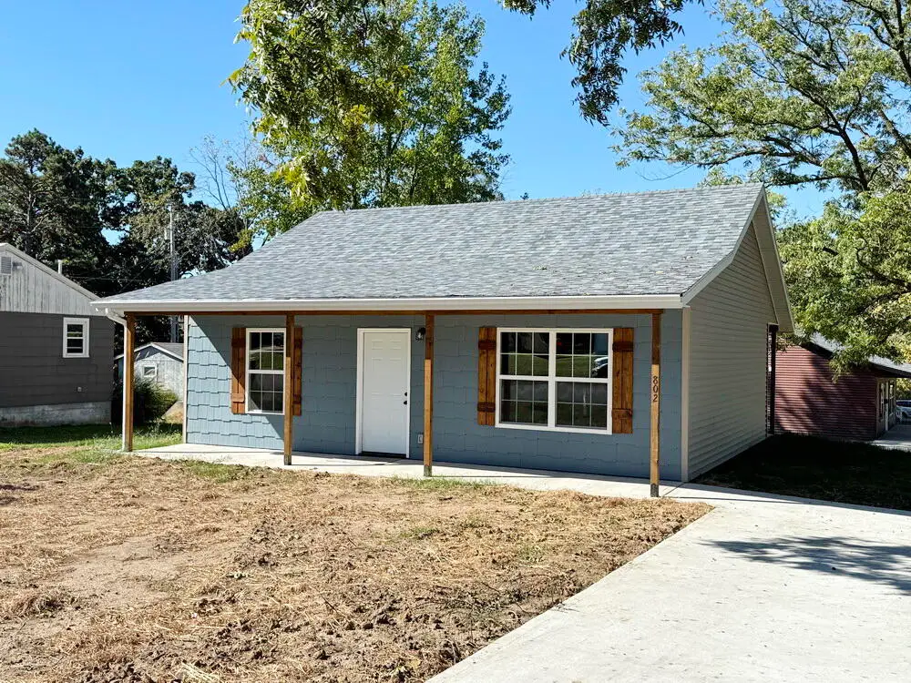 904 S Kirkpatrick Street, El Dorado Springs, MO 64744 - Image #1