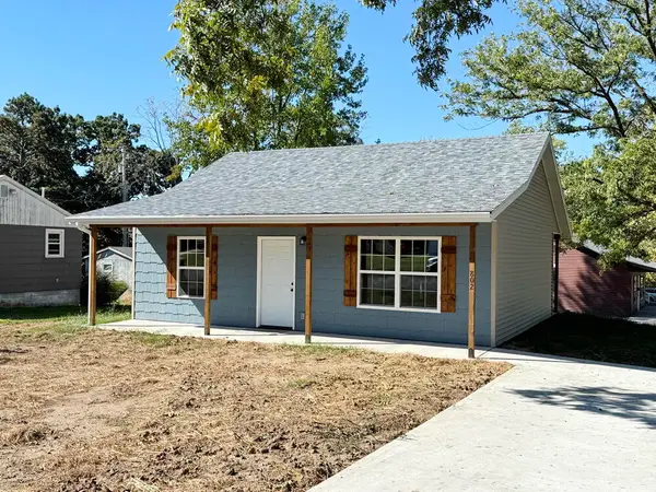 904 S Kirkpatrick Street, El Dorado Springs, MO 64744