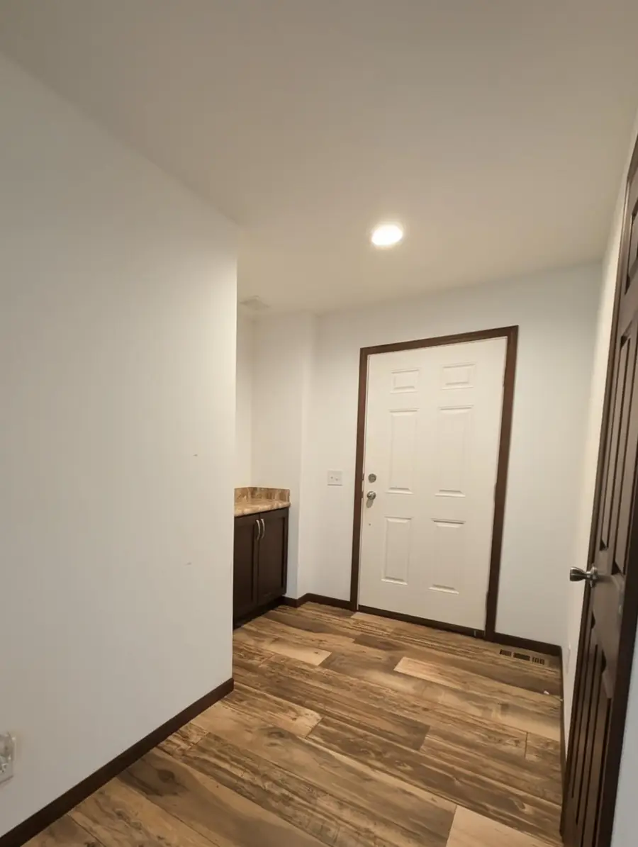 915 S Oak Park Avenue, Springfield, MO 65802 - Image #3