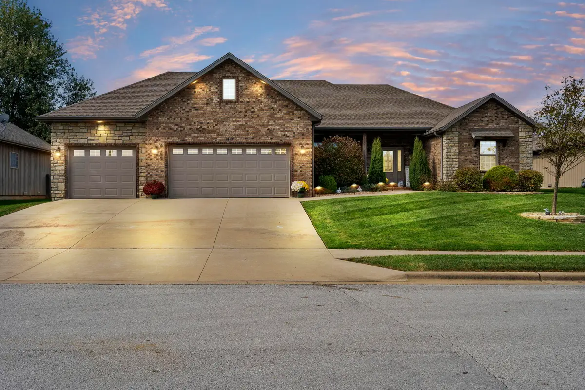 1413 N Opportunity Avenue, Republic, MO 65738 - Image #1