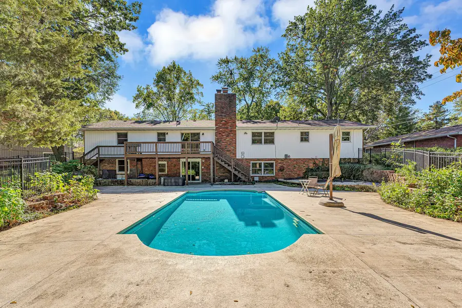 2413 S Claremont Circle, Springfield, MO 65804 - Image #3