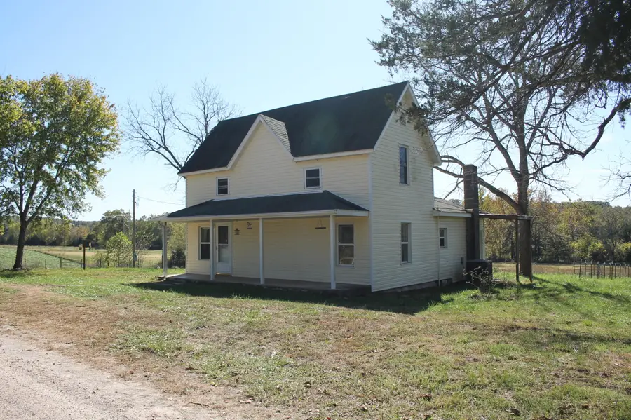 17152 Solo Road, Houston, MO 65483 - Image #2