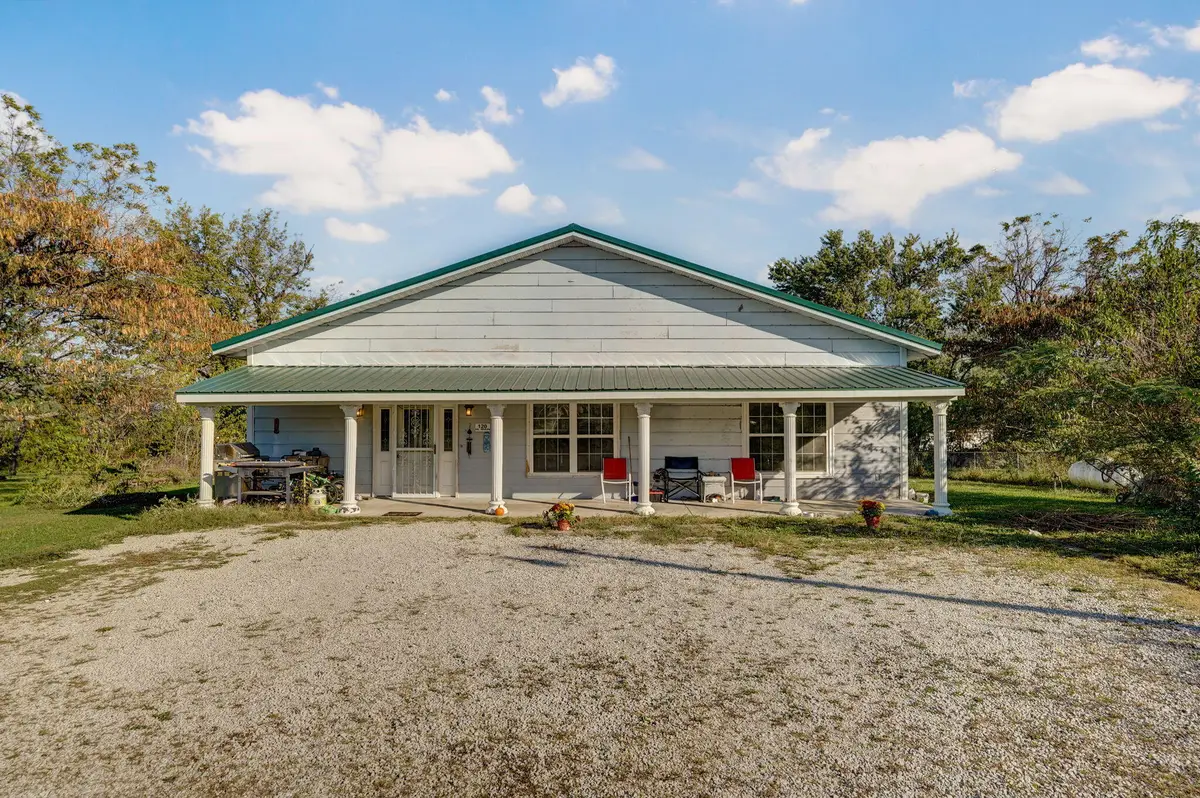 120 W Main Street, Phillipsburg, MO 65722 - Image #1